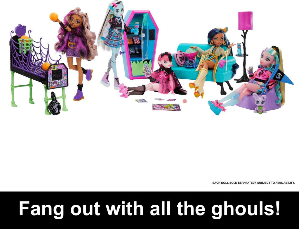 Monster High Playset with Doll House Furniture, 2 Pets & Accessories C9518
