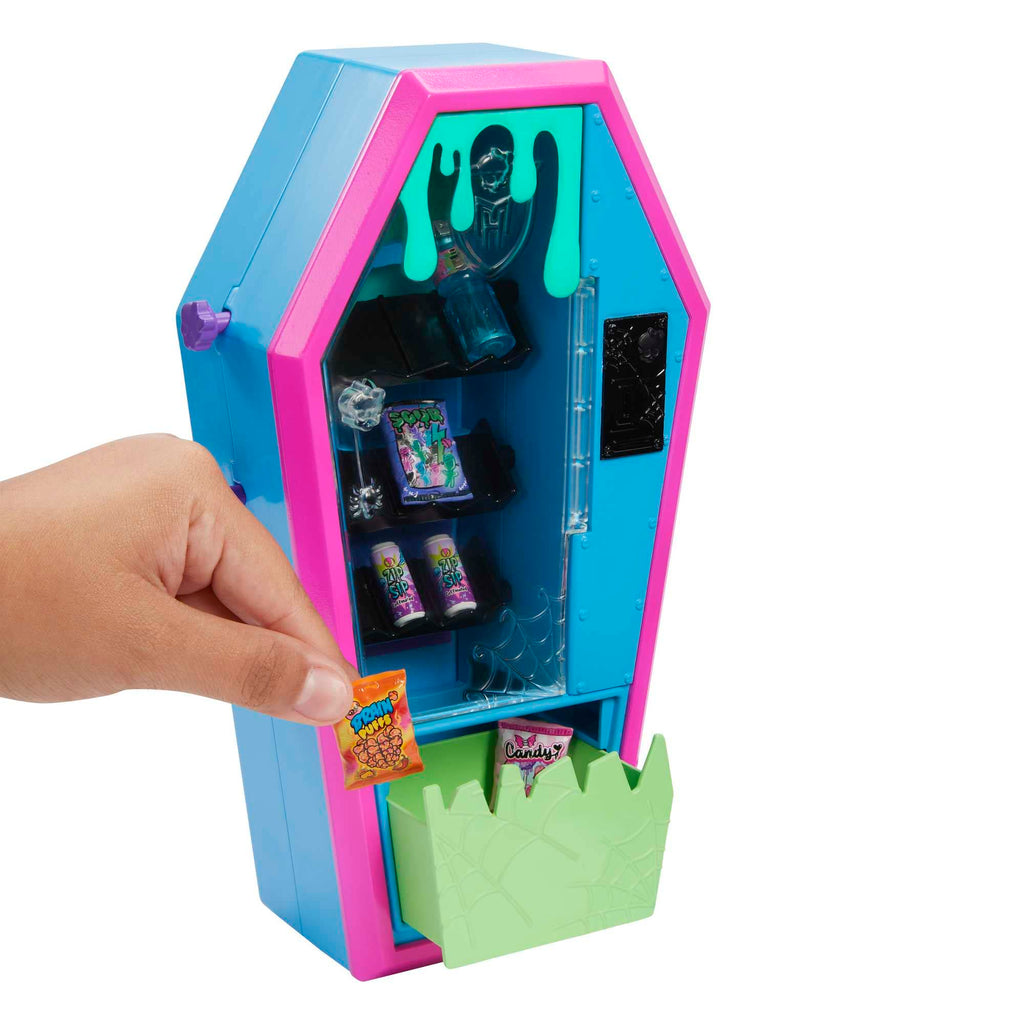 Monster High Playset with Doll House Furniture, 2 Pets & Accessories C9518